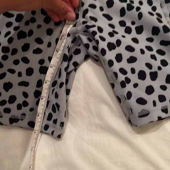 NWT Sunzel 7” Biker Shorts - Picture 4 of 6